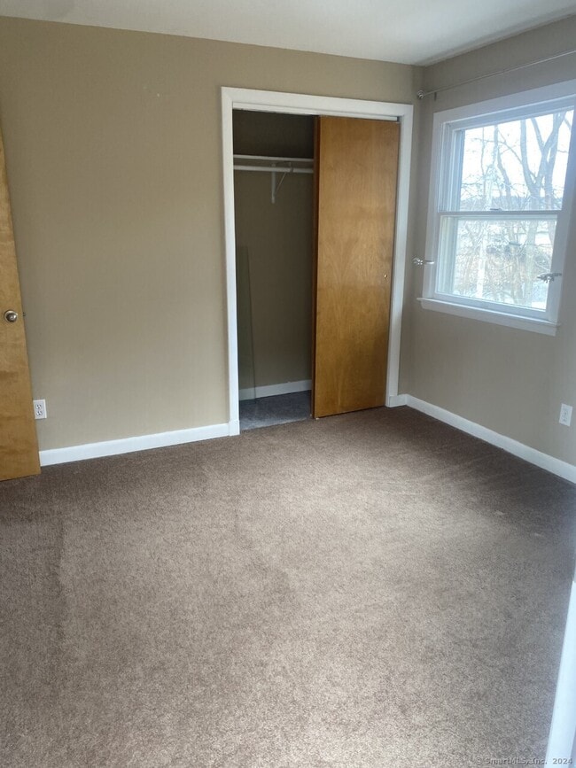 Building Photo - 21 S Division St