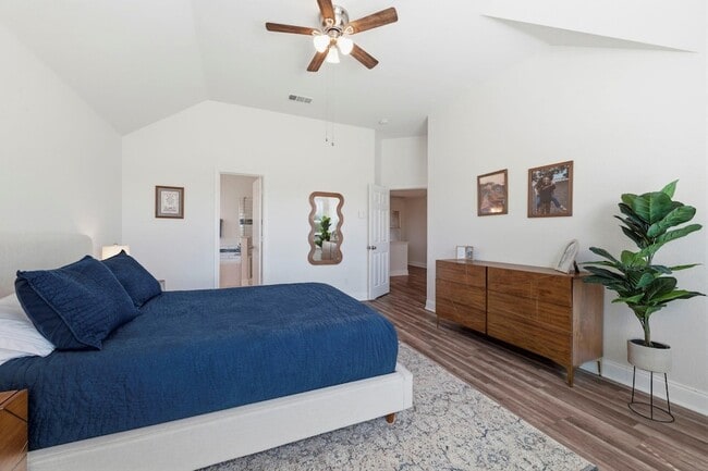 Building Photo - 4943 Sunset Ridge Dr