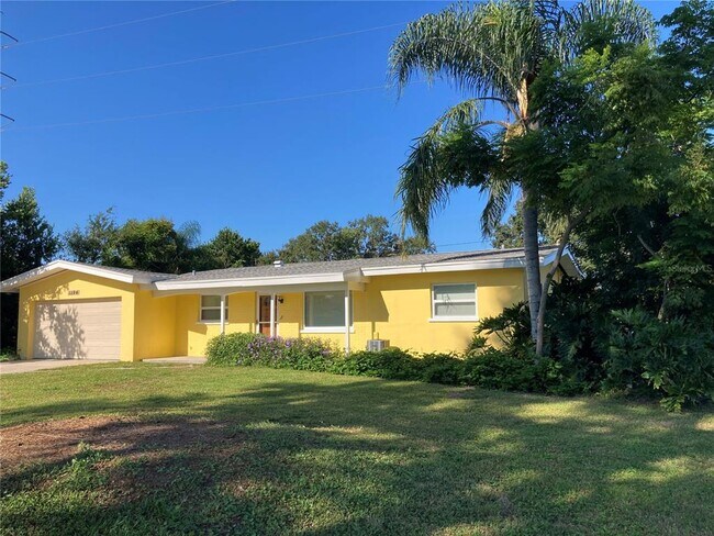 Building Photo - 1194 Porter Dr