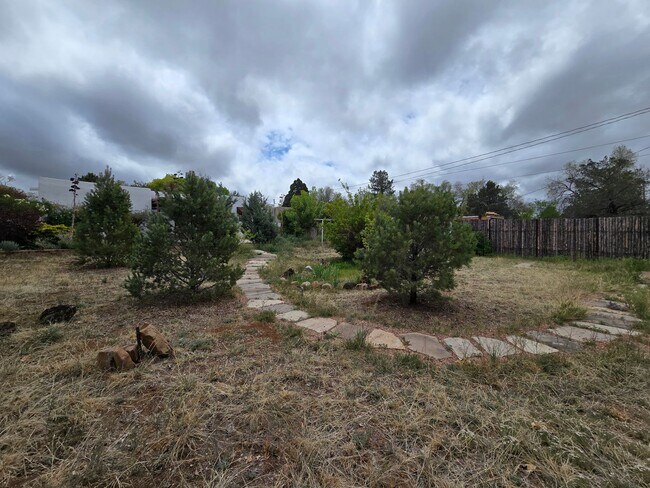 Building Photo - 1304 Galisteo Pkwy