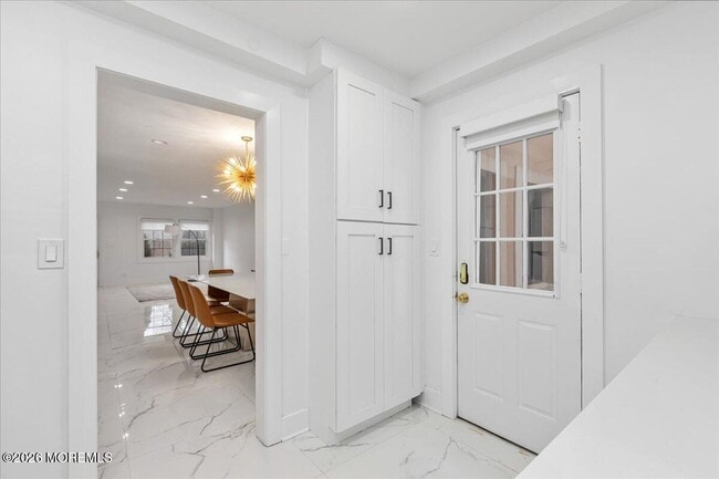 Building Photo - 1001 Norwood Ave