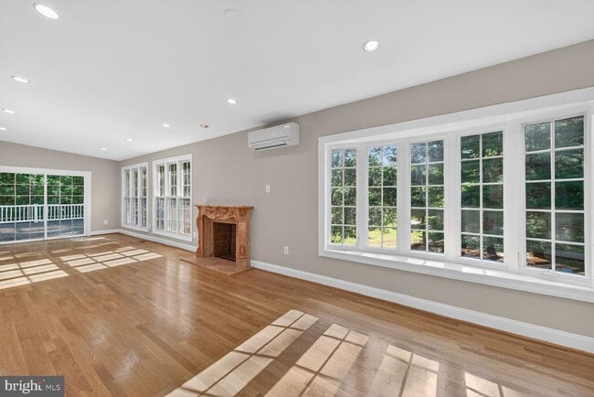 Building Photo - 12600 Maidens Bower Dr