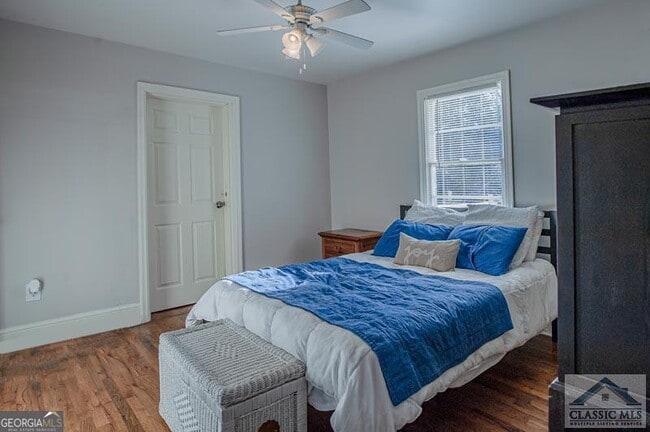 Building Photo - 129 Westover Dr