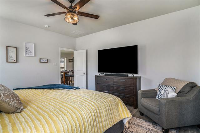 Building Photo - 9233 Herringbone Dr