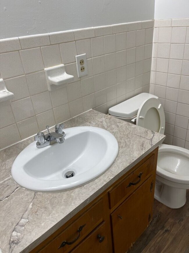 Primary Photo - 229 S Washington Ave