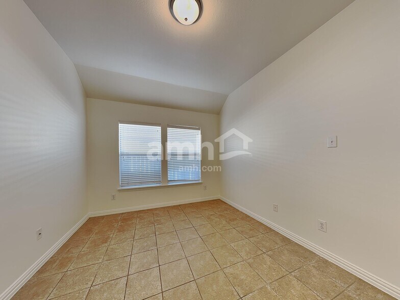 Building Photo - 20015 Leithcrest Way