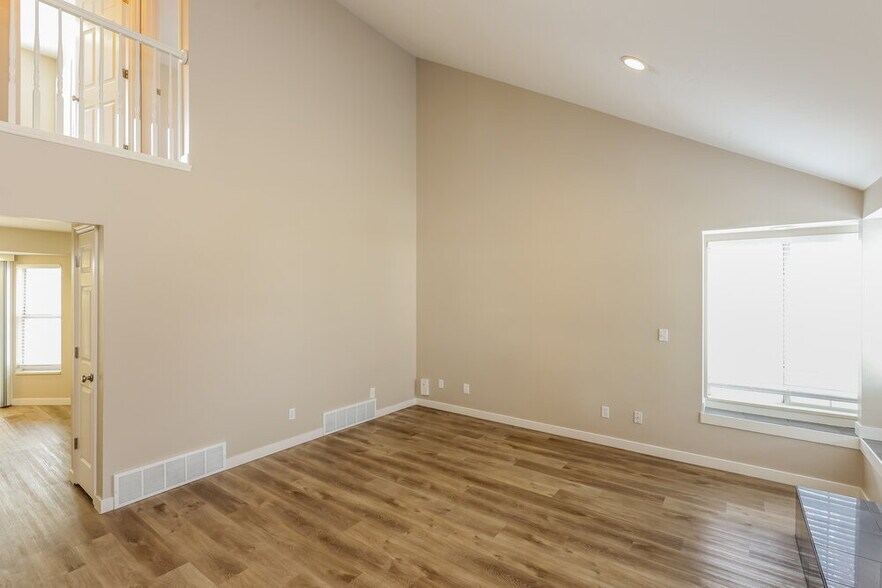 Building Photo - 2269 Bennion Heights Cir