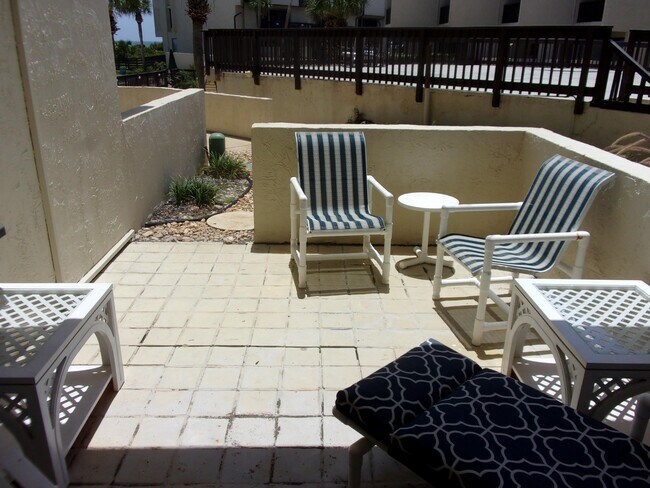 Building Photo - 5650-5A1A A1A S