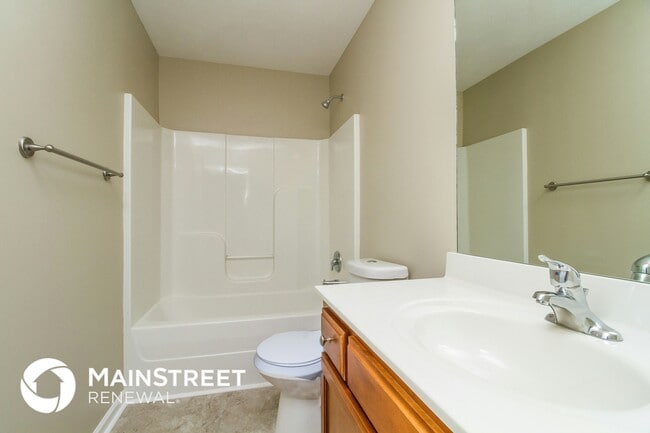 Building Photo - 1513 Sunray Dr