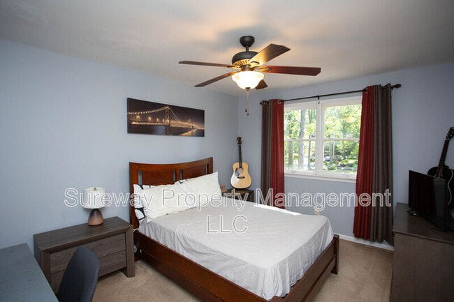 Building Photo - 901 Kresson Rd