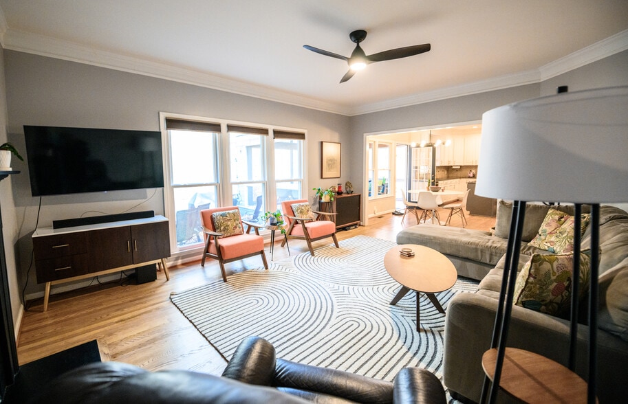 Building Photo - 211 Cates Farm Rd