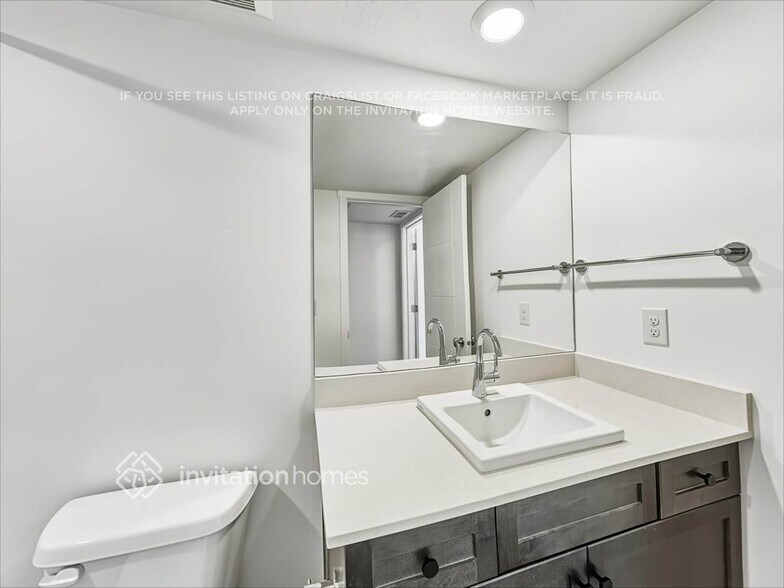 Building Photo - 6064 Lower Brk Ln