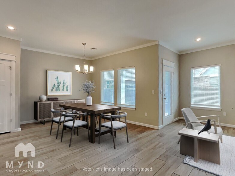 Building Photo - 12924 Firerock Cir