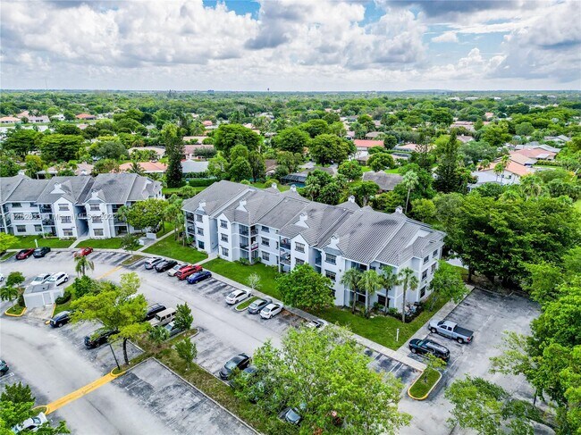 Building Photo - 11205 W Atlantic Blvd  106 Coral Springs F...