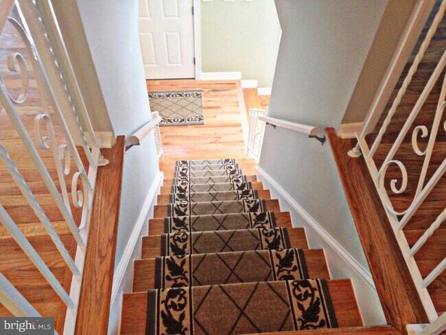 Building Photo - 55 Montgomery St