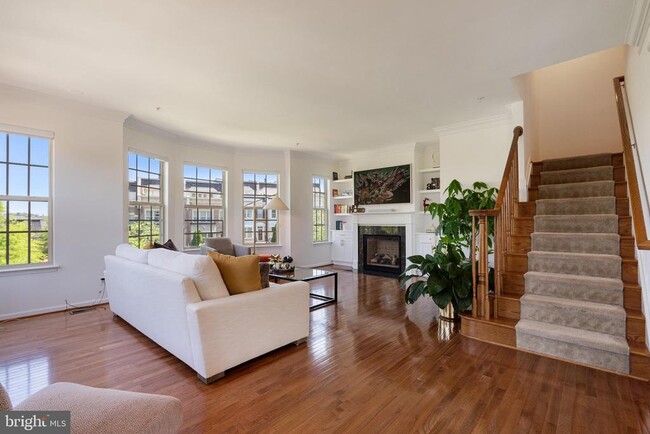 Building Photo - 500 Overlook Park Dr