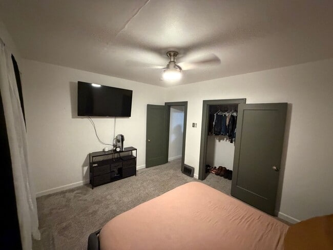 Building Photo - 1707 N Charles St