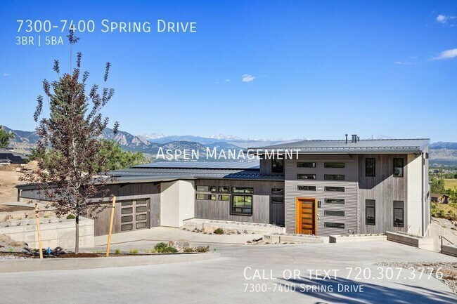 Building Photo - 7300-7400 Spring Drive-