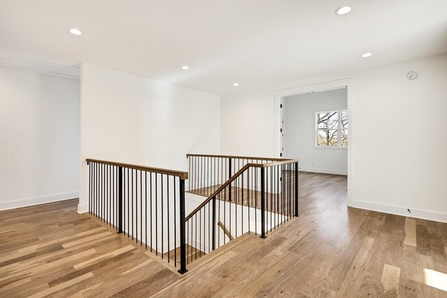 Building Photo - 641 Fletcher Rd