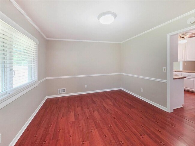 Building Photo - 1273 Murdock Rd