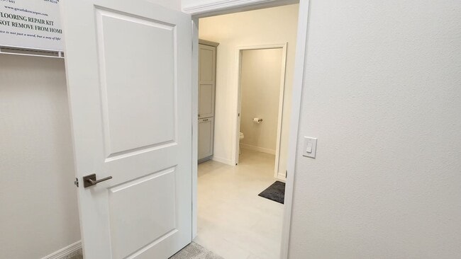 Building Photo - 2650 Quelly Rd