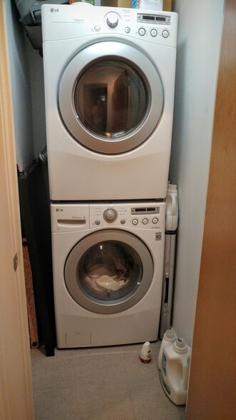 washer/drier - 321 21st Ave