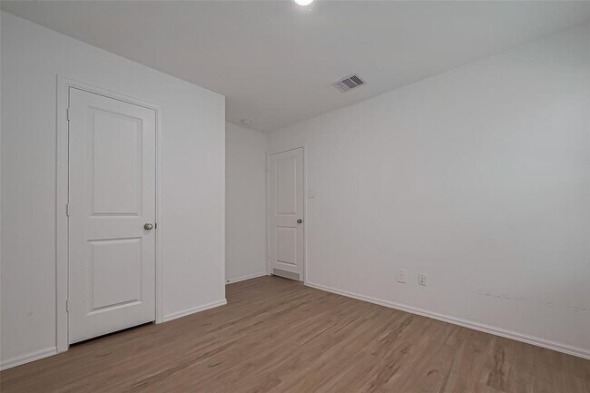 Building Photo - 24119 Maple Turn Ln