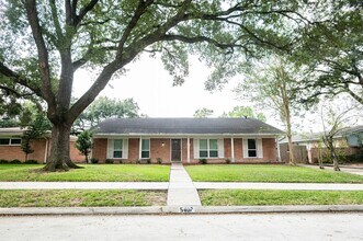 Building Photo - 5407 Rutherglenn Dr