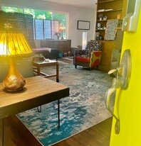 Building Photo - 1125 14th St NE