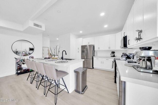 Building Photo - 3034 N 39th St