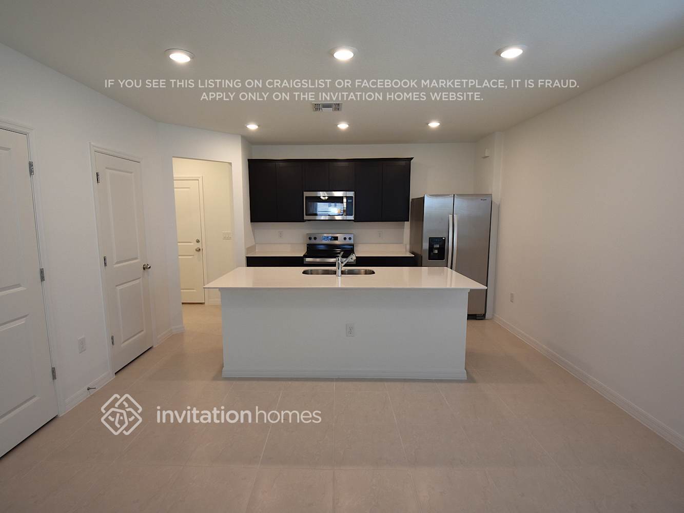 Building Photo - 5817 Sagebrush Aly