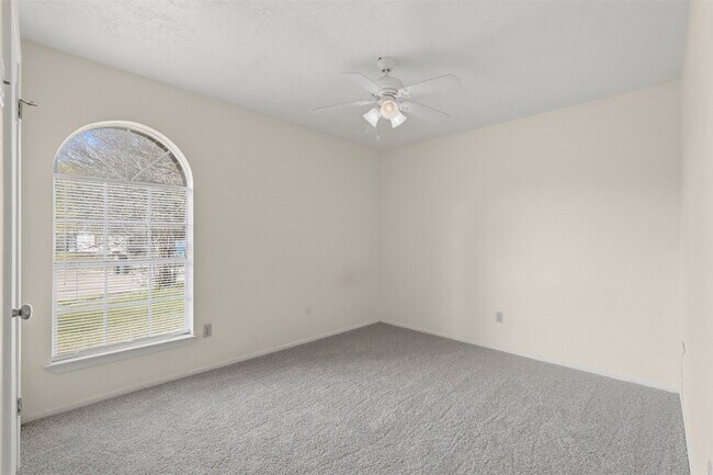 Building Photo - 1418 Crawley Ct