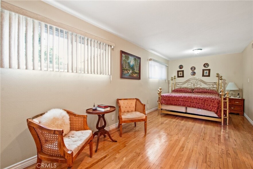 Building Photo - 8725 San Antonio Dr