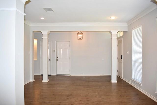 Building Photo - 2081 Brookgate Dr