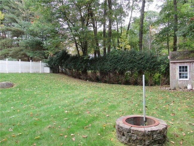 Building Photo - 70 Cavalier Dr