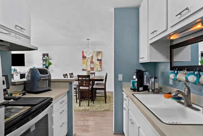 Building Photo - Fully Furnished Mission Valley Condo with Resort-Style Amenities in The Bluffs