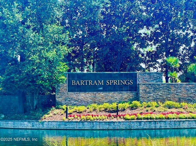 Building Photo - 6167 White Tip Rd