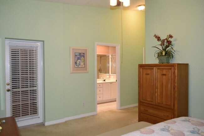 Building Photo - 90 San Juan Dr