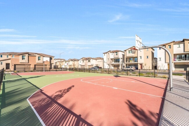 Building Photo - Super Cute 3 Bedroom Home For Lease!