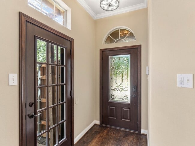 Building Photo - 8129 Springmoss Dr