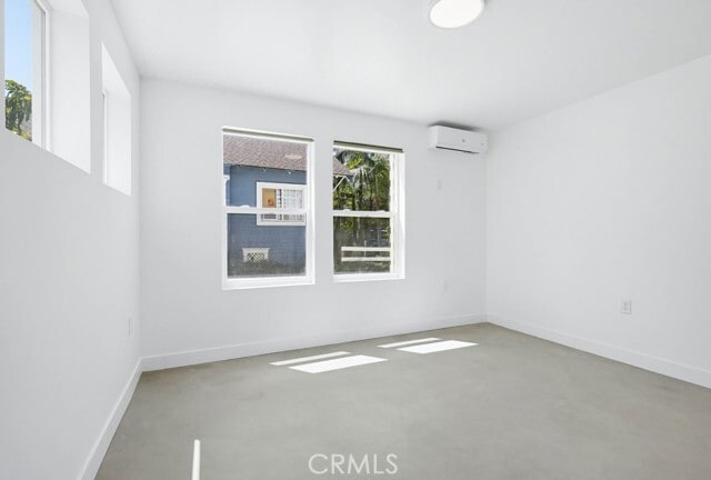 Building Photo - 1017 Riverine Ave