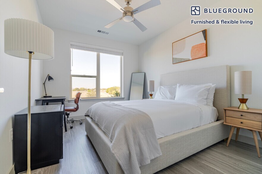 Building Photo - 11600 Spirit Dr