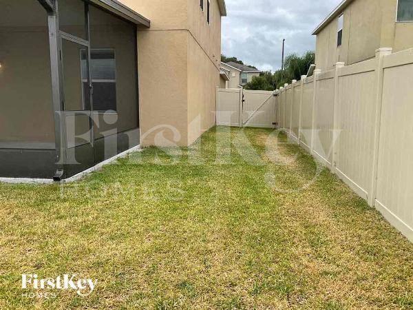 Building Photo - 138 Cascade Bend Dr