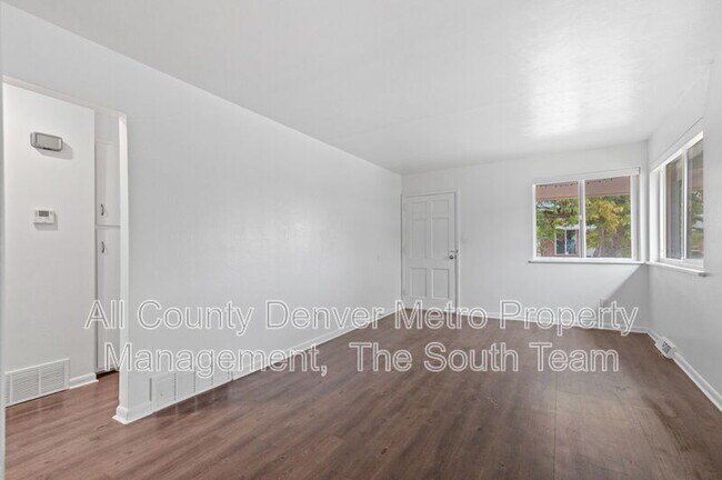 Building Photo - 5579 S Delaware St