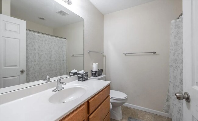 Master Bath - 15845 Tamarack Ln