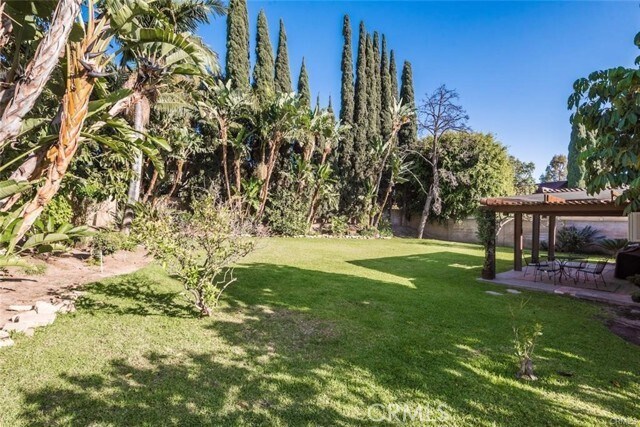 Building Photo - 21 Tory