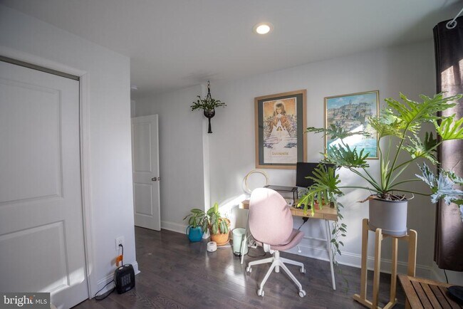 Building Photo - 1407 S 18th St