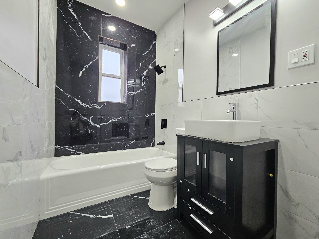 Building Photo - 1 Dewitt Rd