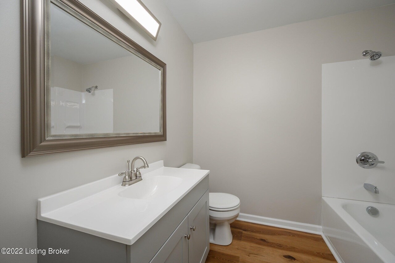 Secondary Bathroom - 411 Highwood Dr