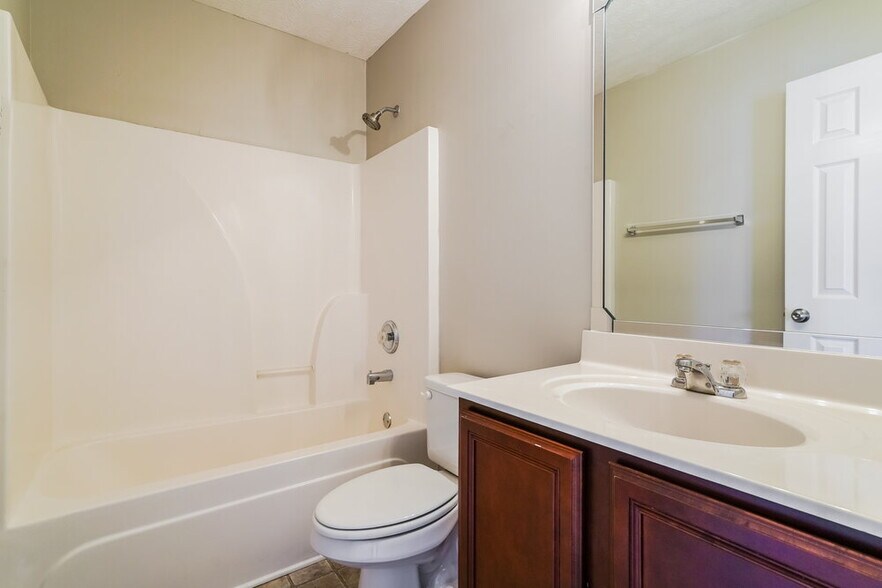 Building Photo - 3003 Deer Trail Dr